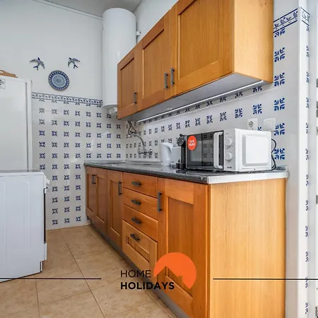 #237 Vivenda Lilia By Holidays Будинок відпочинку